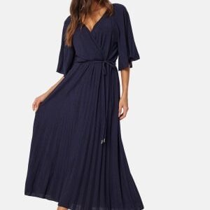 Bubbleroom Occasion Elsina Pleated Sparkling Dress Dark blue M