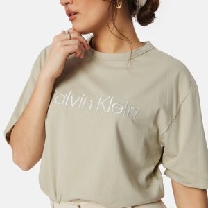 Calvin Klein S/S Crew Neck Green XS