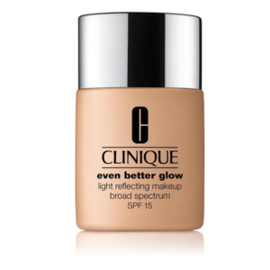 Clinique Even Better Glow Light Reflecting Makeup SPF15 - cn 52 neutral