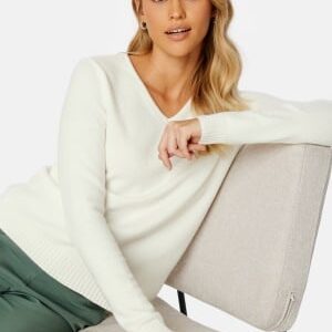 VILA Ril L/S V-neck Knit Top White Alyssum M