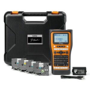 Brother P-Touch PT-E560BTSP Pro Labelling machine with integrated Bluetooth Carry Case and 4 x TZe-tapes