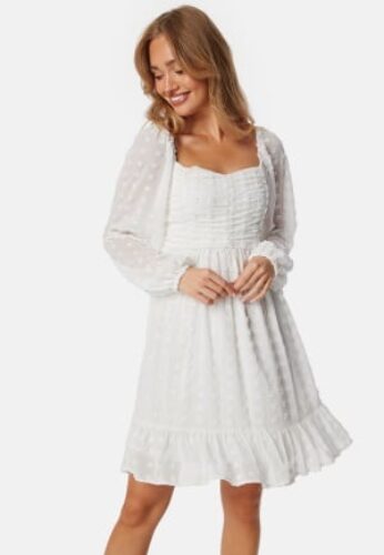 BUBBLEROOM Dobby Dot Rushed Dress White L – 7333340287712