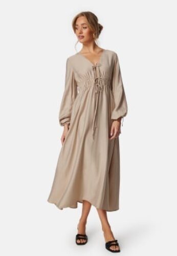 BUBBLEROOM V-neck Strap L/S Dress Nougat XL – 7333340316023