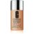 Clinique Even Better Makeup Foundation SPF 15 CN 90 Sand – 30 ml – 0020714324681