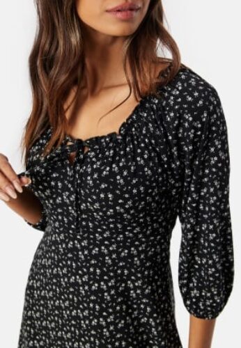 Happy Holly Soft Puff Sleeve Dress Black/Floral 52/54 – 7333340300329