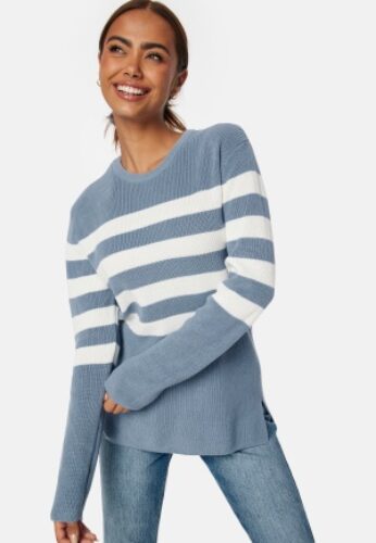 Happy Holly Striped O-neck  Knitted Sweater  Blue/Striped 48/50 – 7333340285596