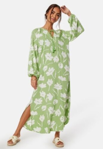 Happy Holly V-neck Raglan Viscose Dress Green/Patterned 40/42 – 7333340298848