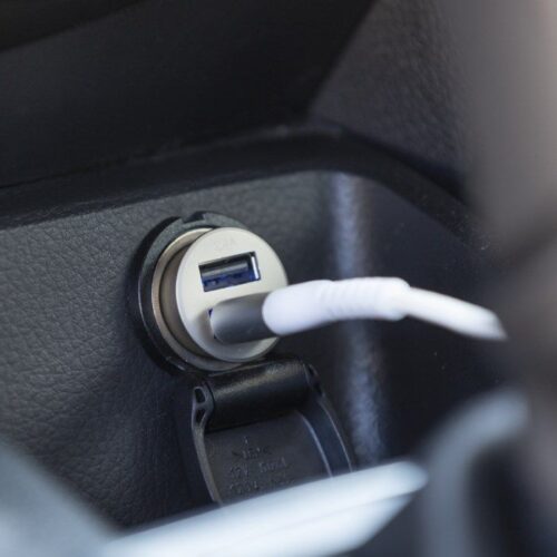 Linocell USB-billader med to USB-porter 4,8 A Sølv – 7330985133534