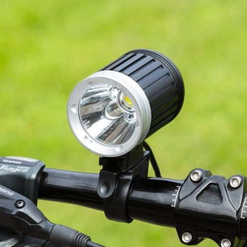 Luxorparts Kraftig sykkellykt 3000 lm – 7309860647053