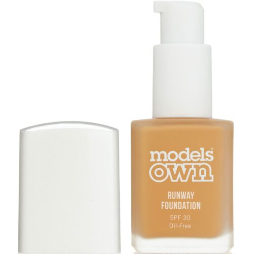 Models Own Runway Foundation SPF 30 Chestnut – 30 ml – 5060445234113
