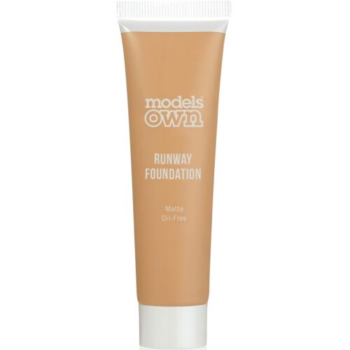 Models Own Runway Matte Foundation Honey Light – 30 ml – 5060445233833