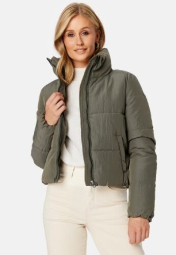 ONLY Dolly Short Puffer Jacket Grape Leaf XL – 5715106947382