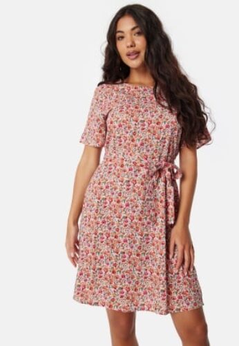 Pieces Pcnya SS Short Dress Cloud Dancer L – 5715512885261
