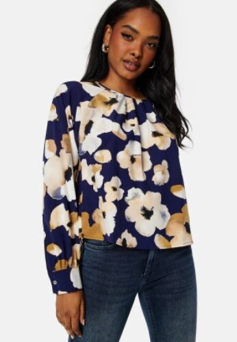 VERO MODA Siw Sofie O-Neck LS Top Astral Aura AOP Sofi S – 5715506549100