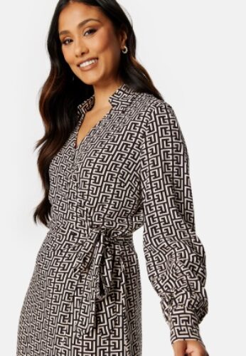 VILA Bana L/S Wrap Midi Dress Black AOP Graphic 34 – 5715358374653