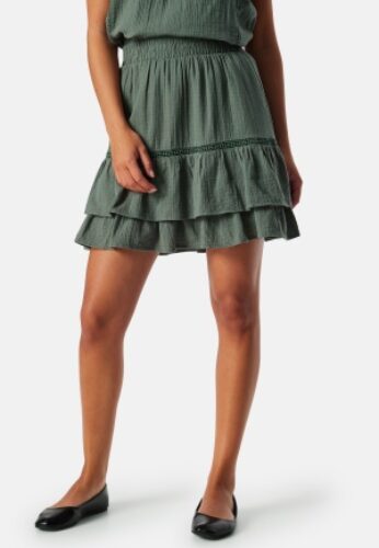 VILA Vitovan flounce short skirt Dark Green 42 – 5715359309548