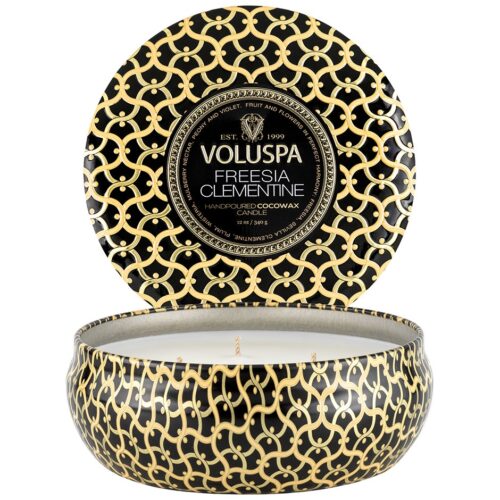 Voluspa 3-Wick Tin Candle Freesia Clementine – 340 g – 0806644082262